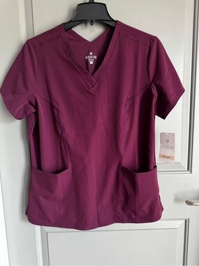 2 - Med Couture Short Sleeve V-Neck Scrub Top in Wine